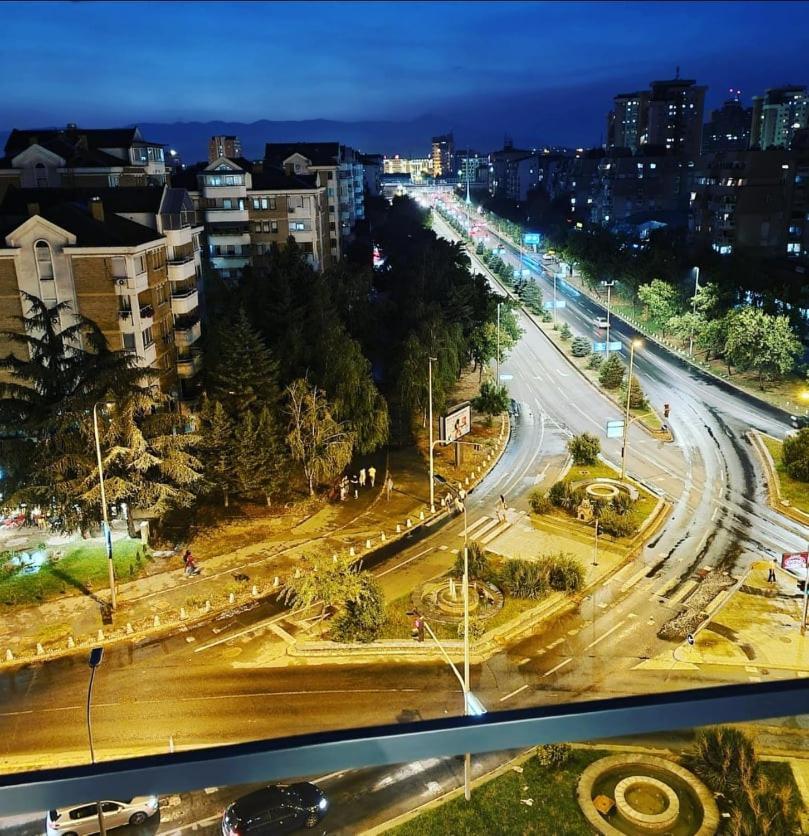 Porta Bus Station Apartment สโกเปีย ภายนอก รูปภาพ